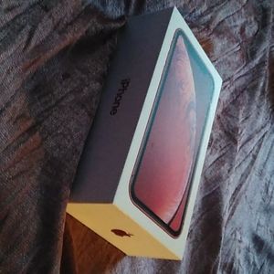 iPhone XR Box 128GB
